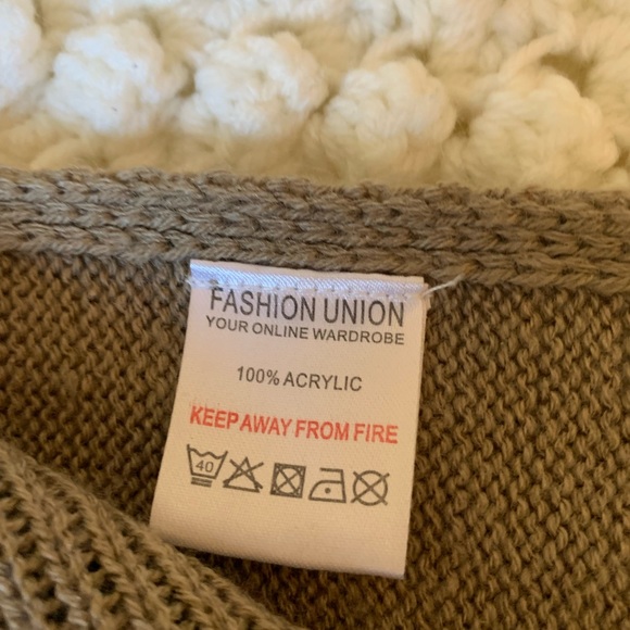 Fashion Union blanket wrap shawl Aztec - Picture 5 of 6